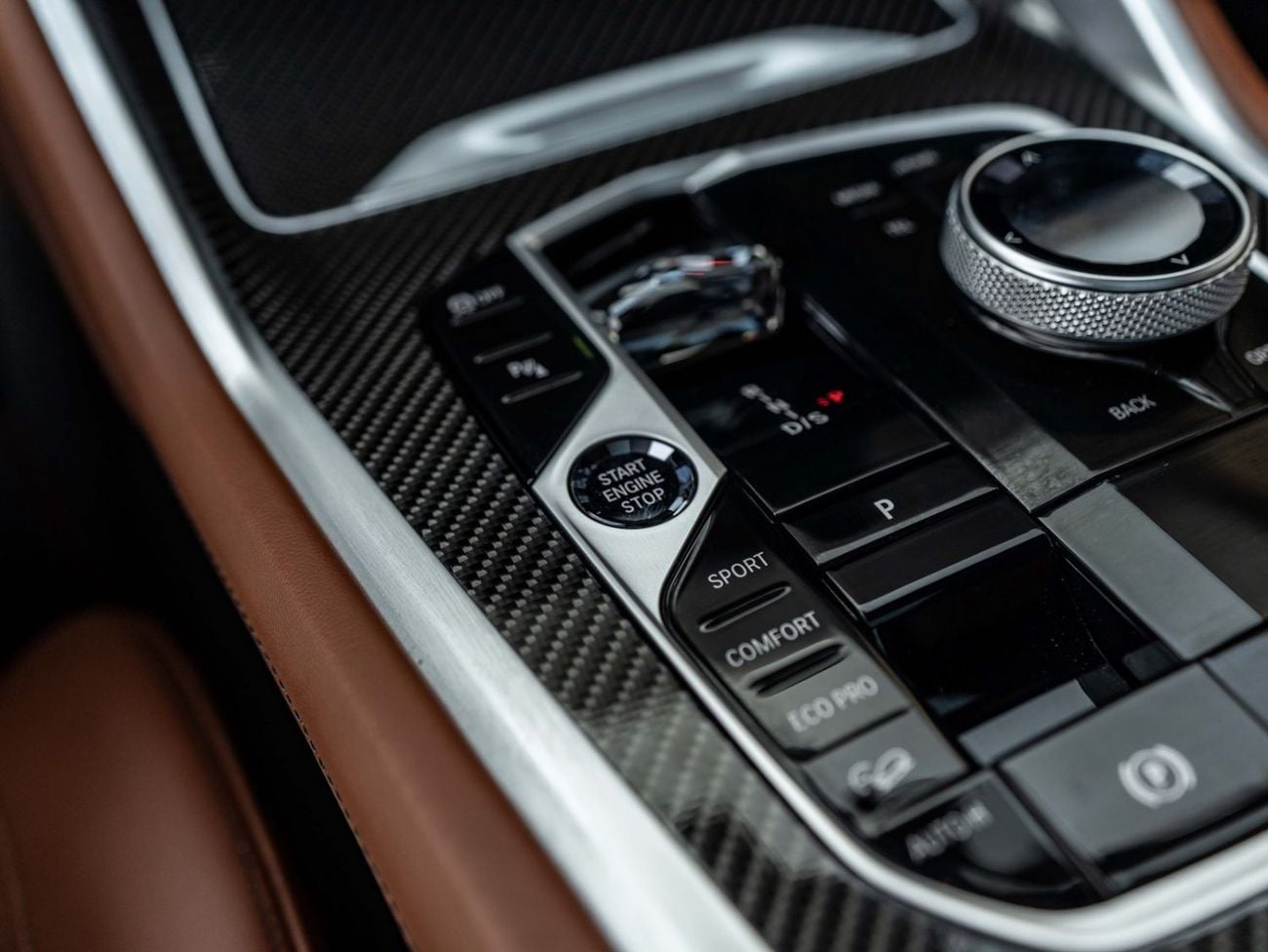 BMW X6 M60i BMW X6 M60 2024 GCC specs