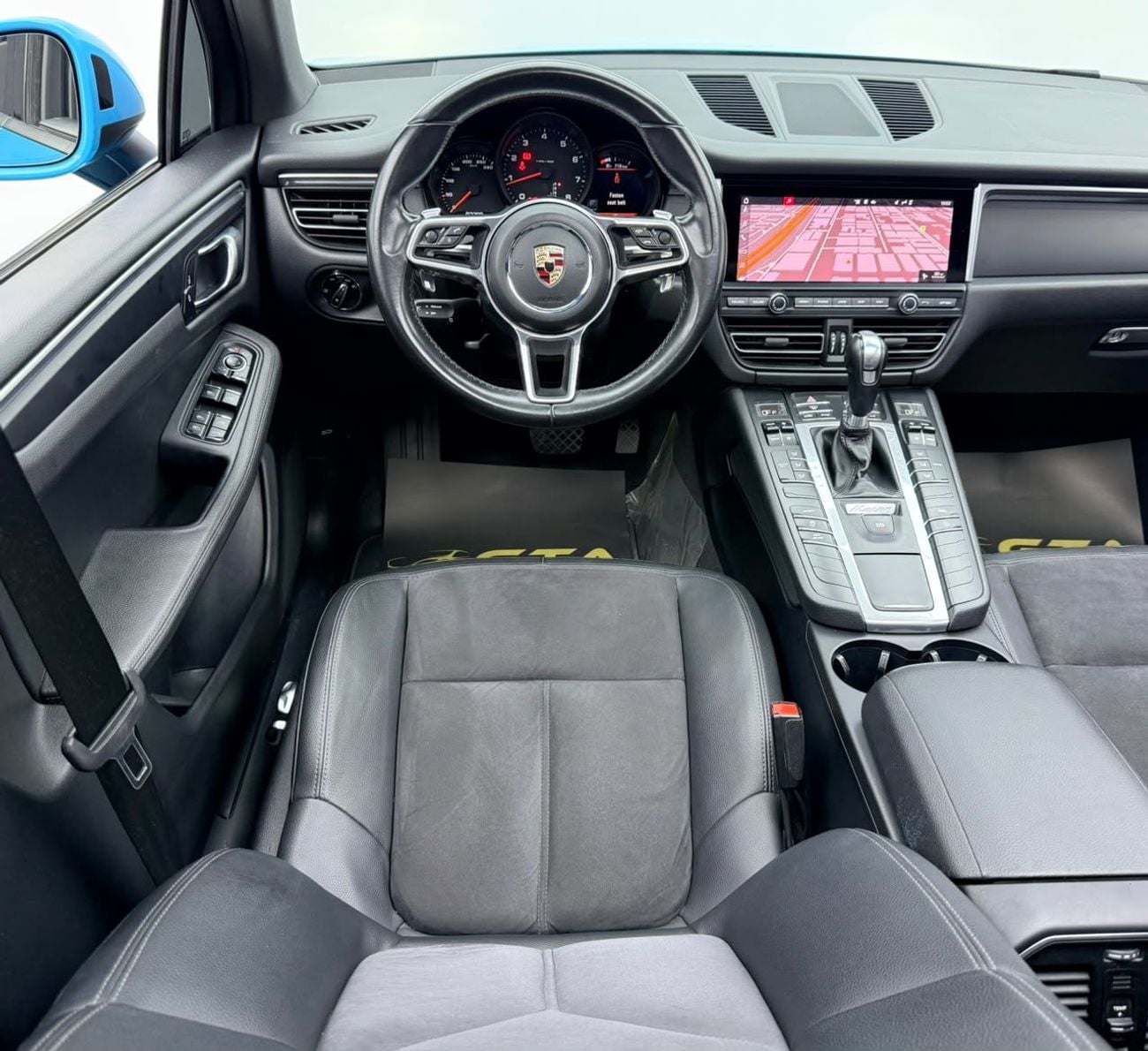 Porsche Macan STANDARD 2020 Porsche Macan, Warranty, Full Service History, Fully Loaded, Excellent Condition, GCC