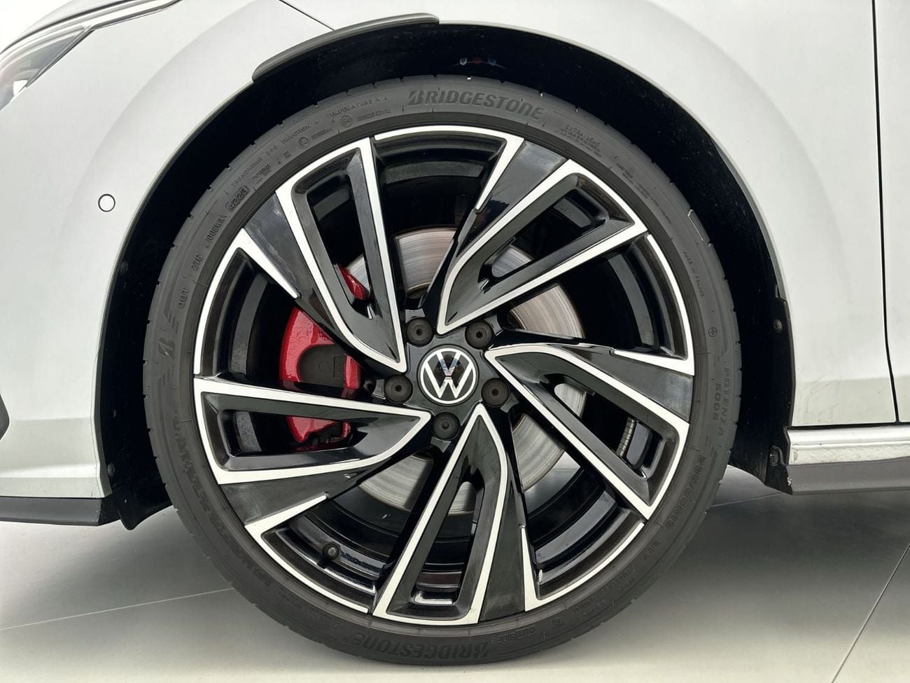 Volkswagen Golf GTI Golf GTI 2.0L | Panoramic Sunroof | 245 HP | GCC Specs | 7-Speed DSG