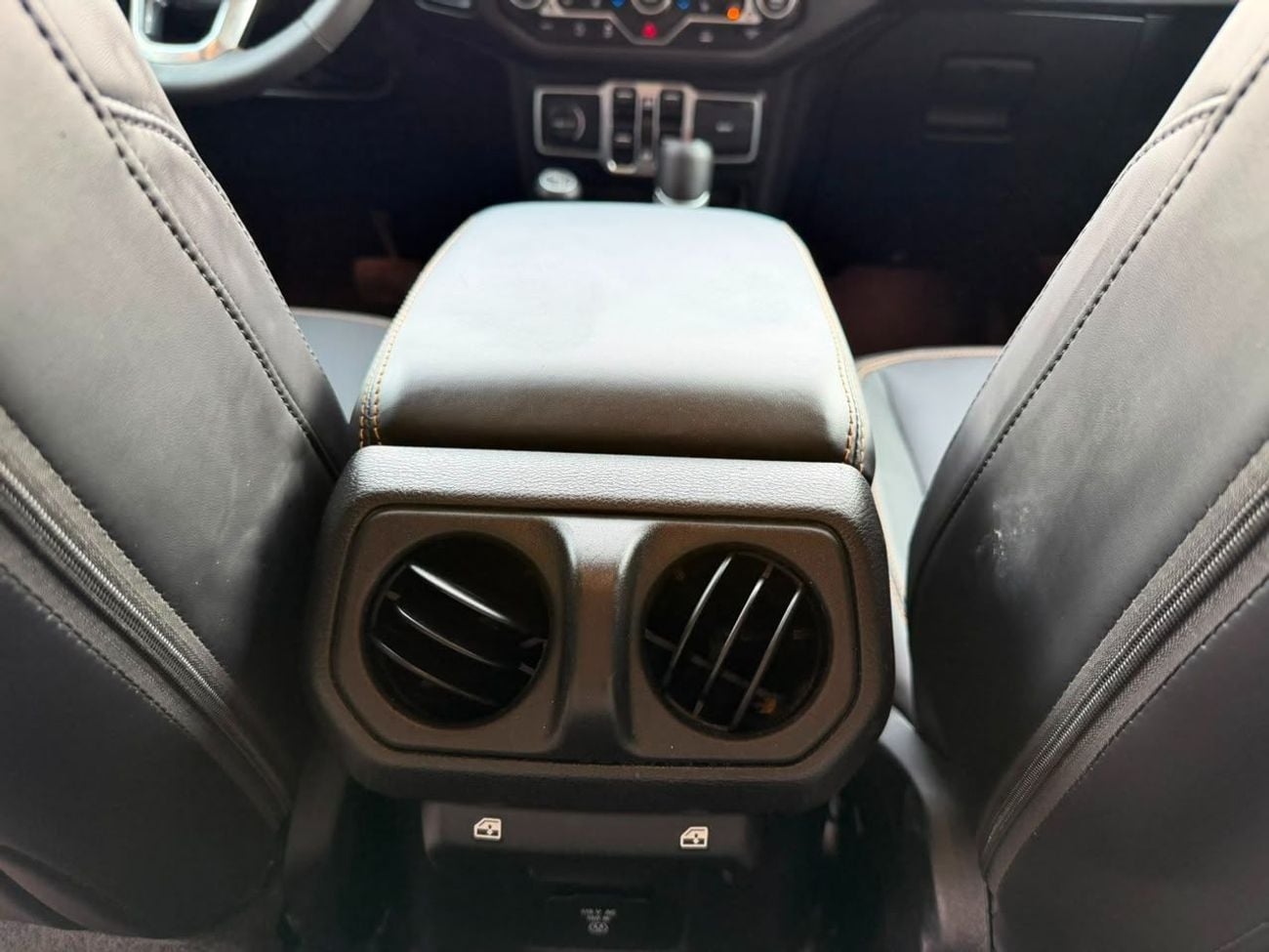 Jeep Wrangler Unlimited RUBICON 392 KIT 392 / LEATHER / FOX SUSPENSION KIT / BEAD-LOCK RIMS / REMOTE START / RADAR