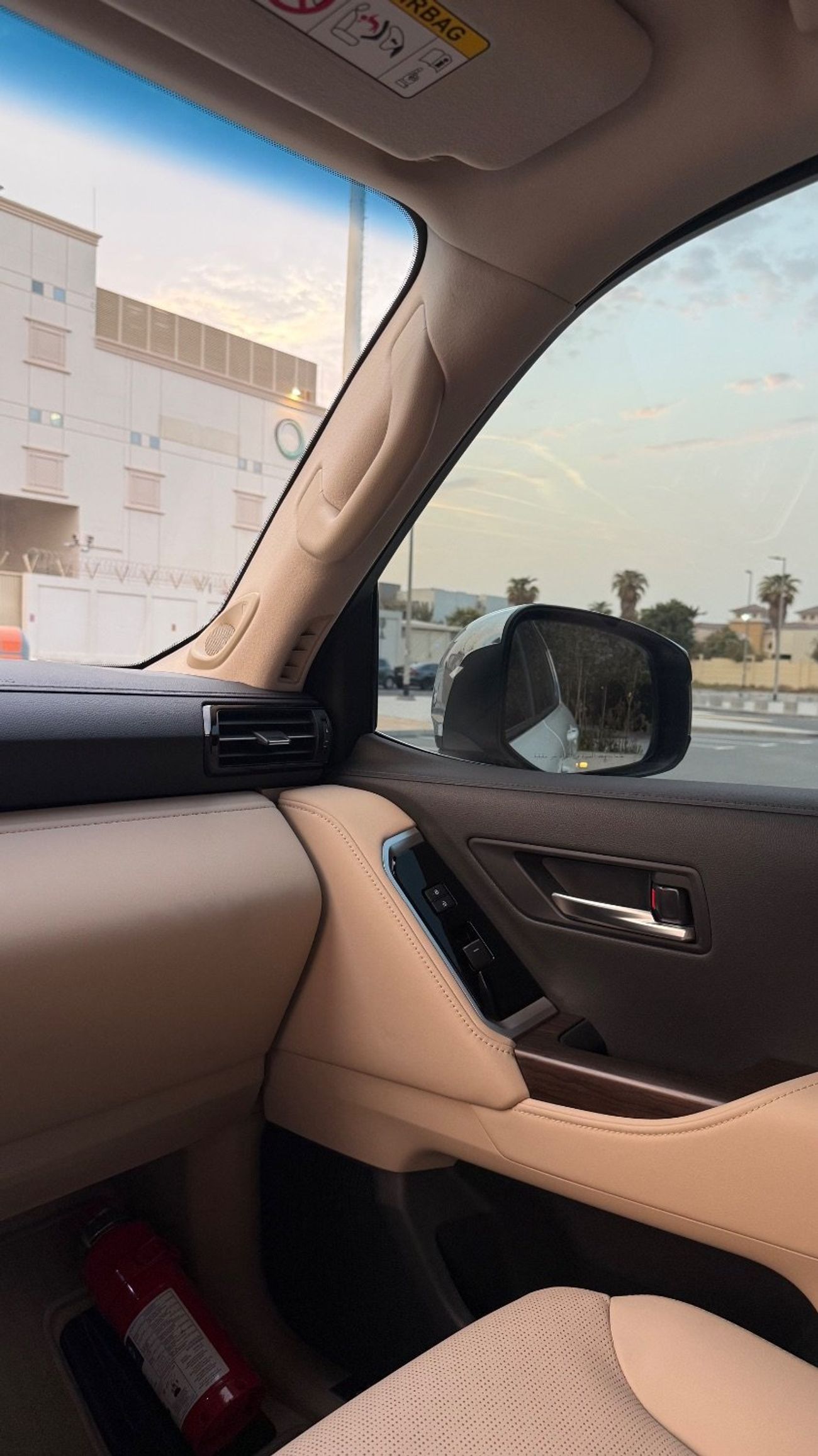تويوتا لاند كروزر VXR