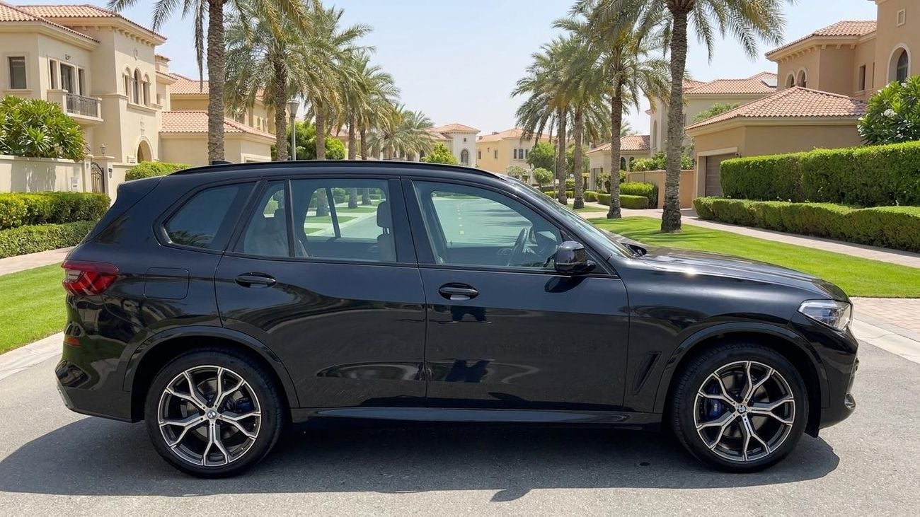 بي أم دبليو X5 XDRIVE40i M SPORT كارس24 هي سوق ضخم للسيارات المستعملة موثوق ومضمون ٪كارس24 هي سوق ضخم للسيارات المستعملة موثوق ومضمون