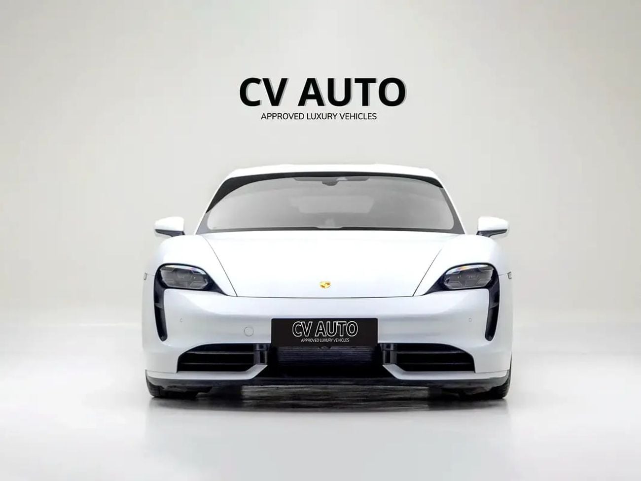 Porsche Taycan TURBO | GCC Spec