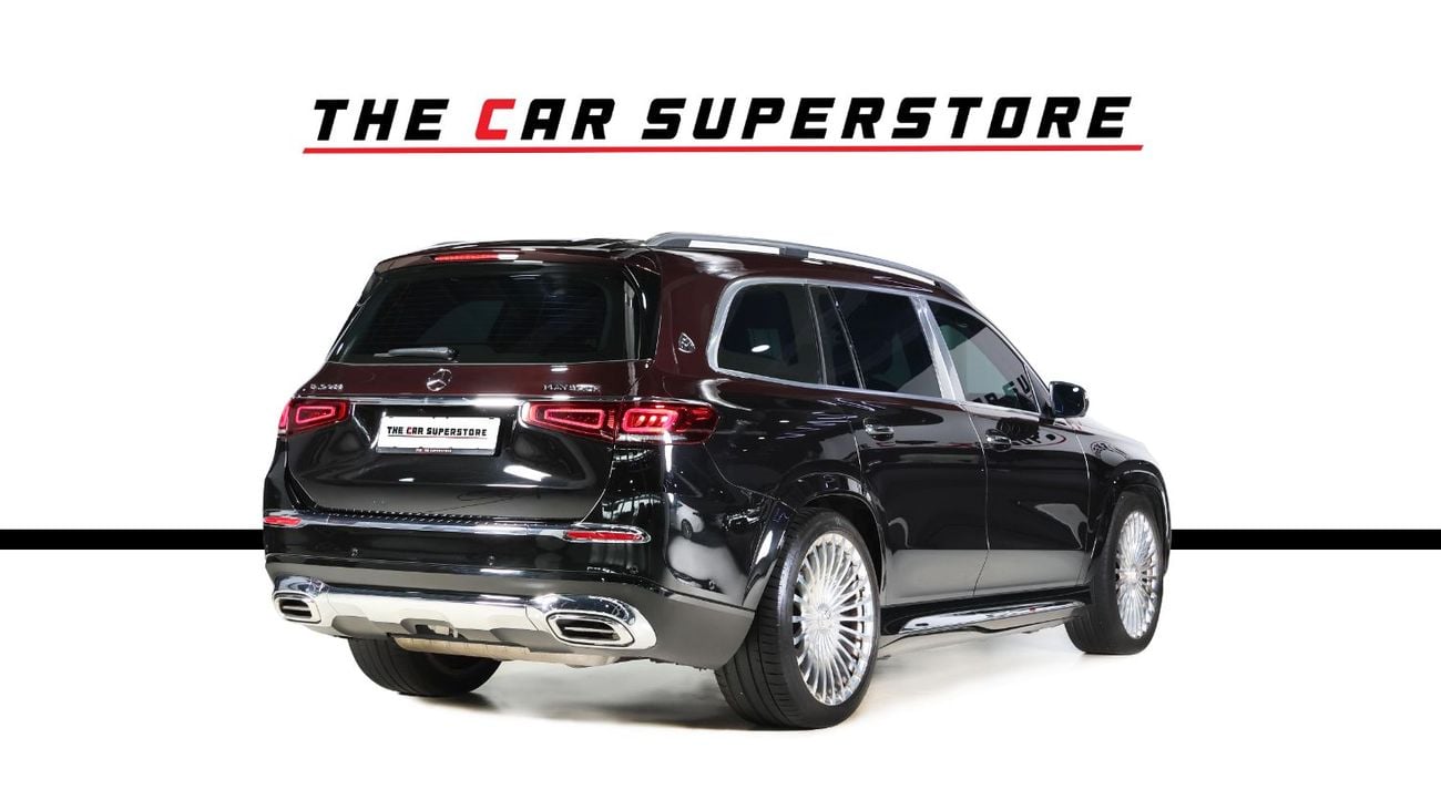 مرسيدس مايباخ gls600 مايباخ Mercedes Benz GLS 600 Maybach-GCC-Full Service History-VIP Seats-High Specs-Luxury SUV