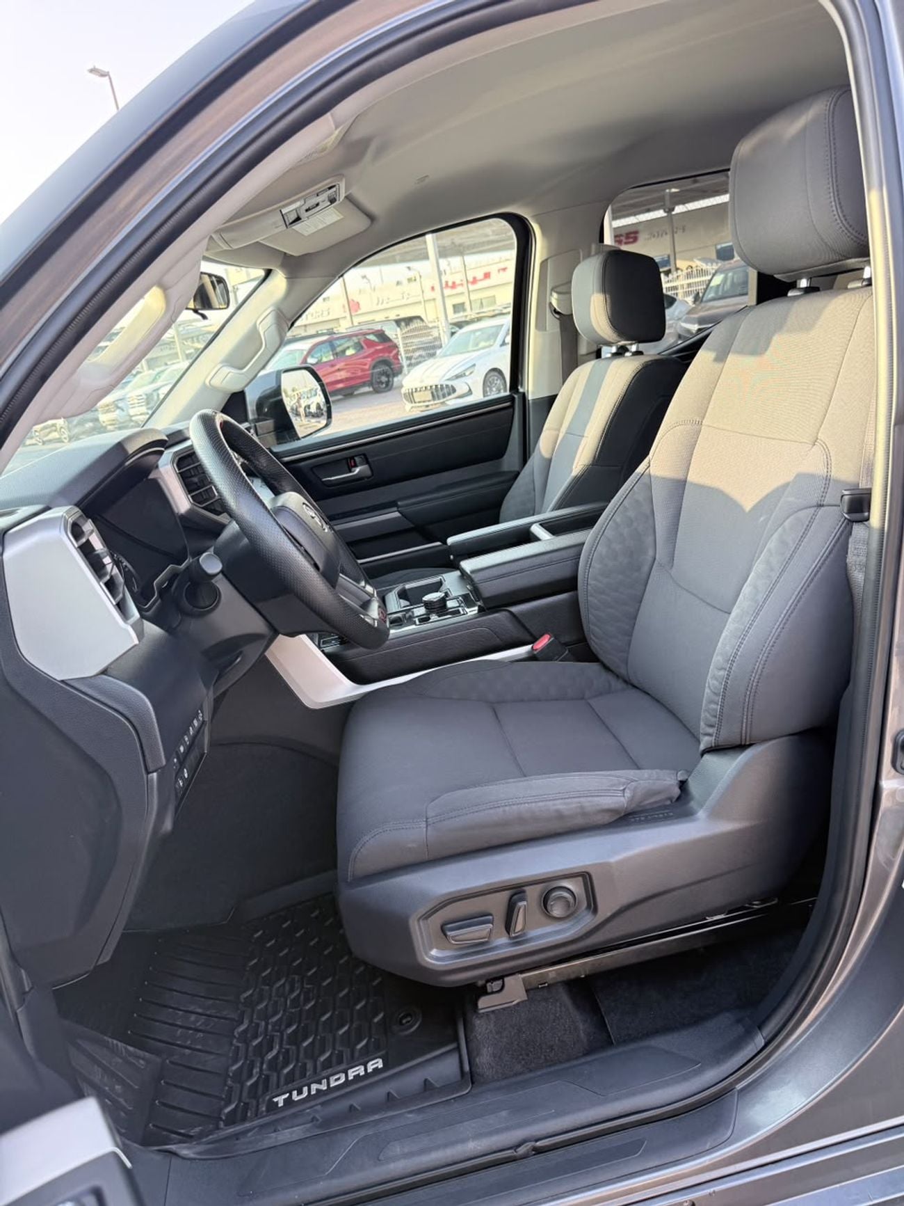 Toyota Tundra SR TRD