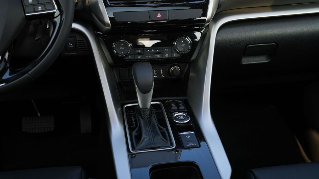 Mitsubishi Eclipse Cross GLS HIGH LINE Brand New – 1.5L Petrol 4WD Automatic – H43 – GCC 2026 – Export Only