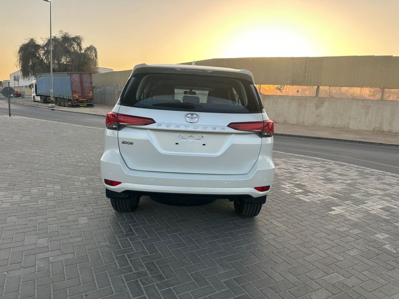 Toyota Fortuner EXR Fortuner 2023 V4 LHD Petrol 2.7L