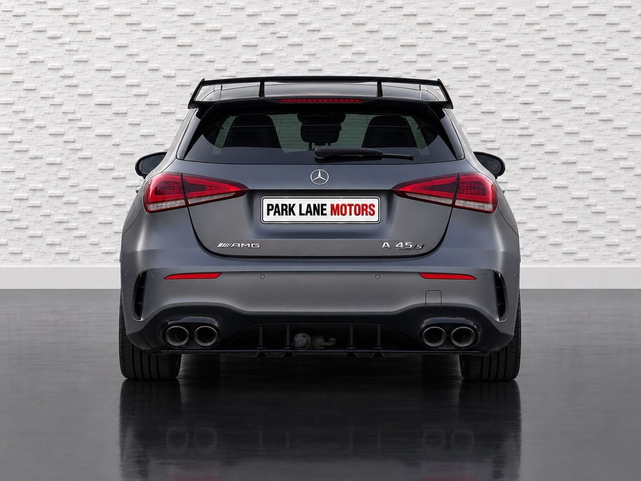 Mercedes Benz A45 AMG- S
