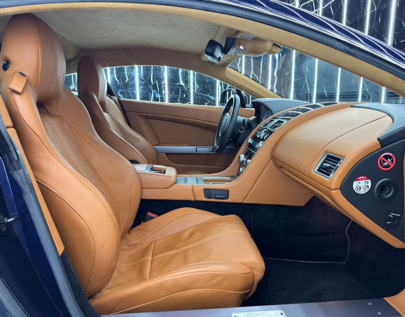 Aston Martin Vantage STD