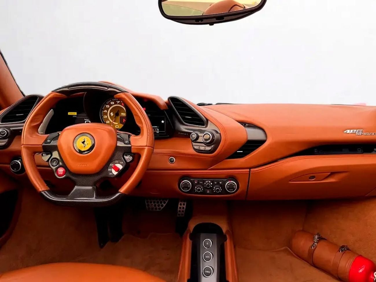 Ferrari 488 Spider SPIDER | 670 HP V8 | FULL AL TAYER SERVICE HISTORY | GCC