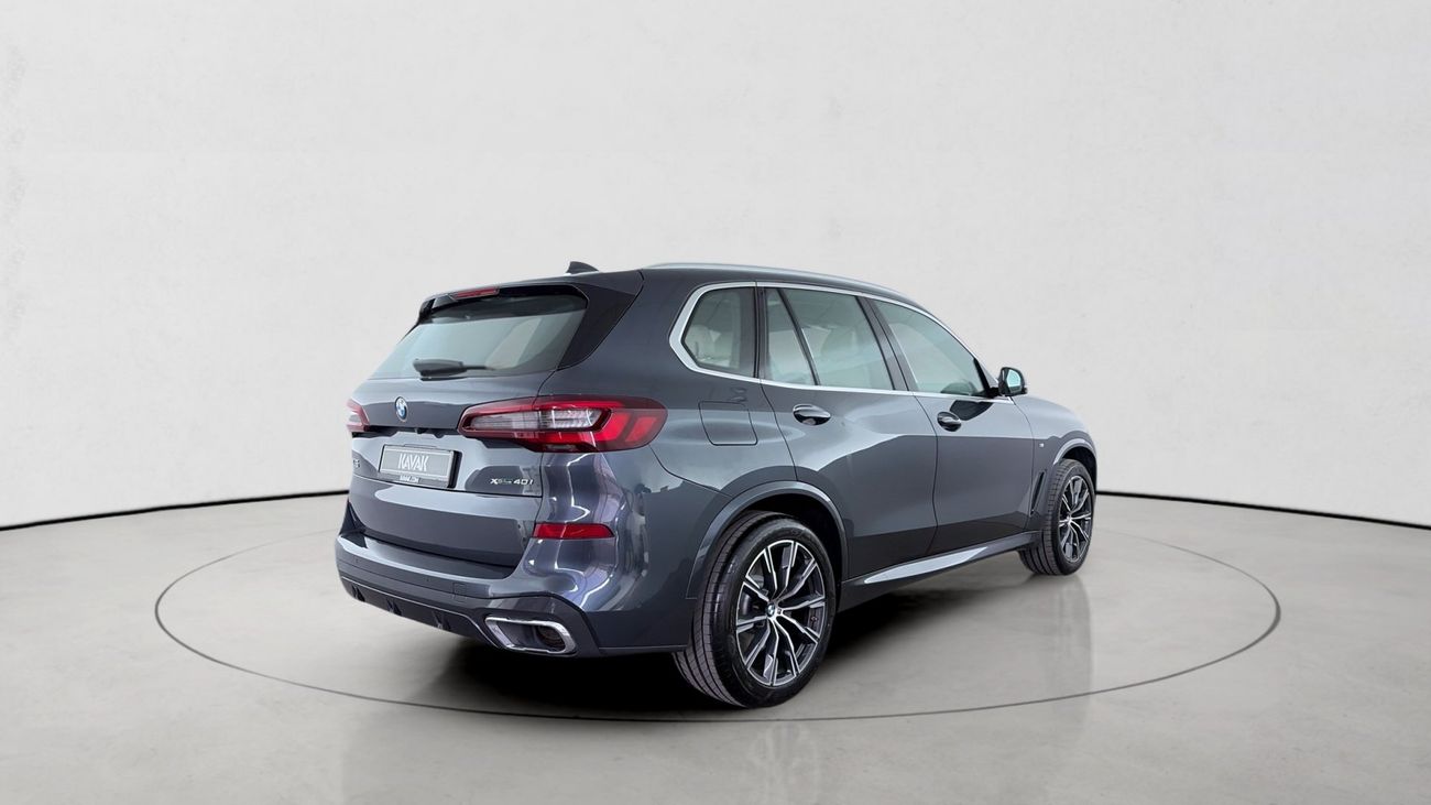 بي أم دبليو X5 XDRIVE40i M SPORT | شامل الضمان | 0 دفعة أولى