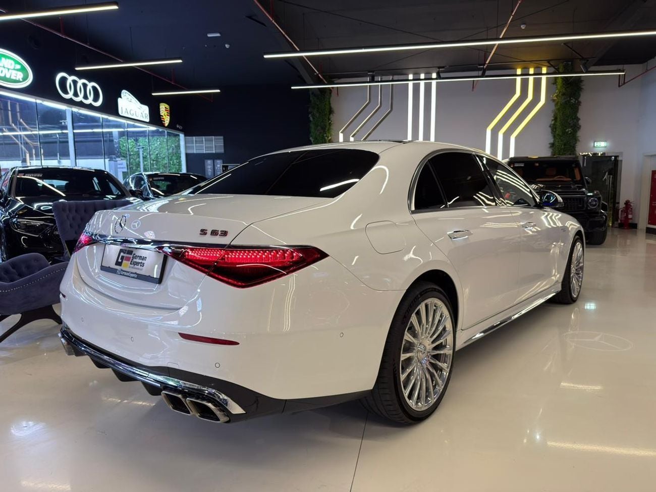 مرسيدس بنز S 63 AMG E PERFORMANCE Brand New -3 YEARS WARRANTY 100,000KM