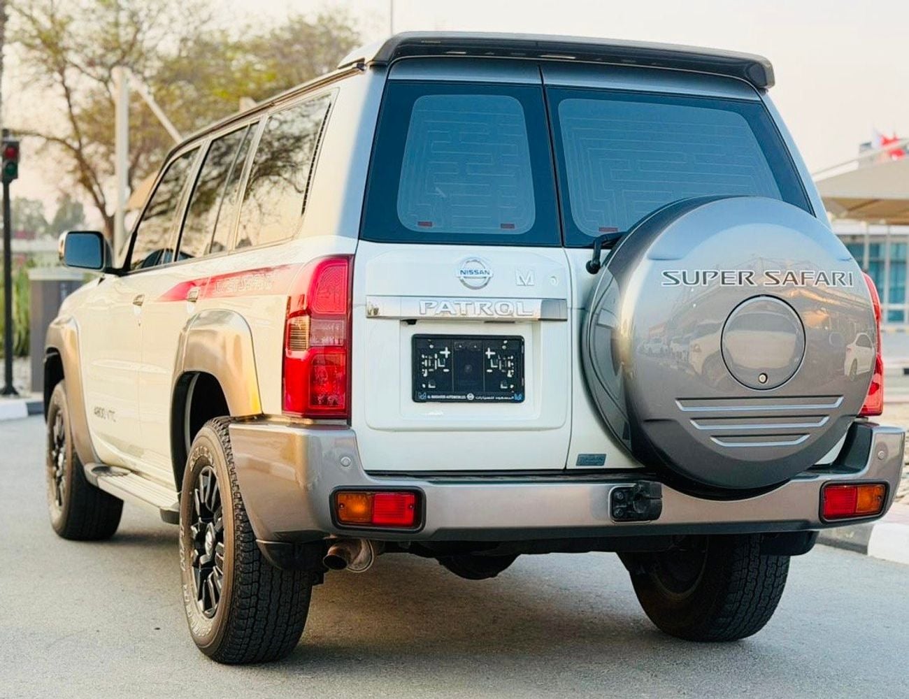 Nissan Patrol SUPER SAFARI