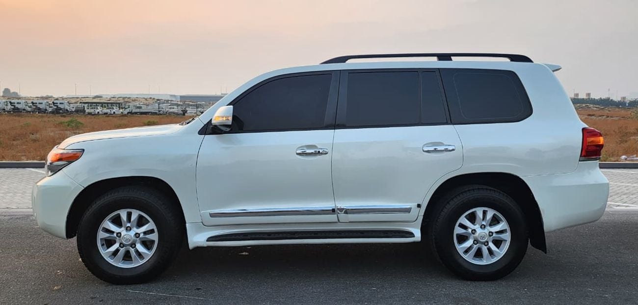 Toyota Land Cruiser GXR