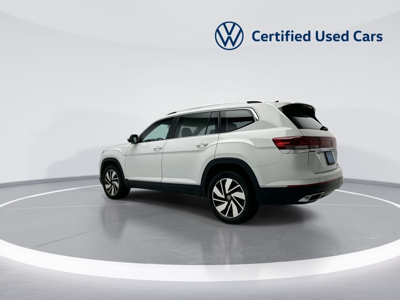 Volkswagen Teramont COMFORTLINE with Sunroof - Leather Seats 2L | VW Certified | Well Maintained