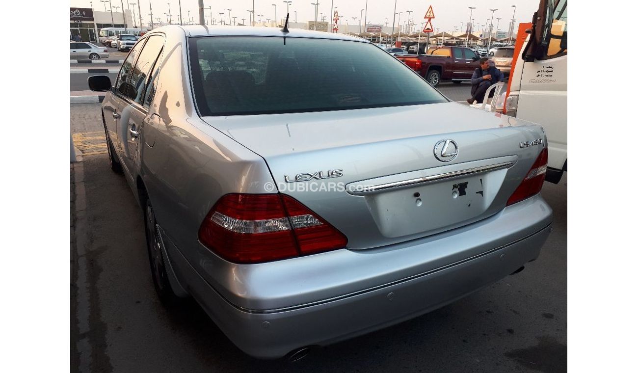 Lexus LS430