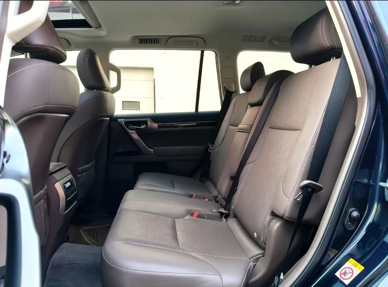 Lexus GX460 PREMIER 2,730 P.M | GX460 | PREMIER | V8 | FULL AGENCY SERVICE | ORIGINAL PAINT