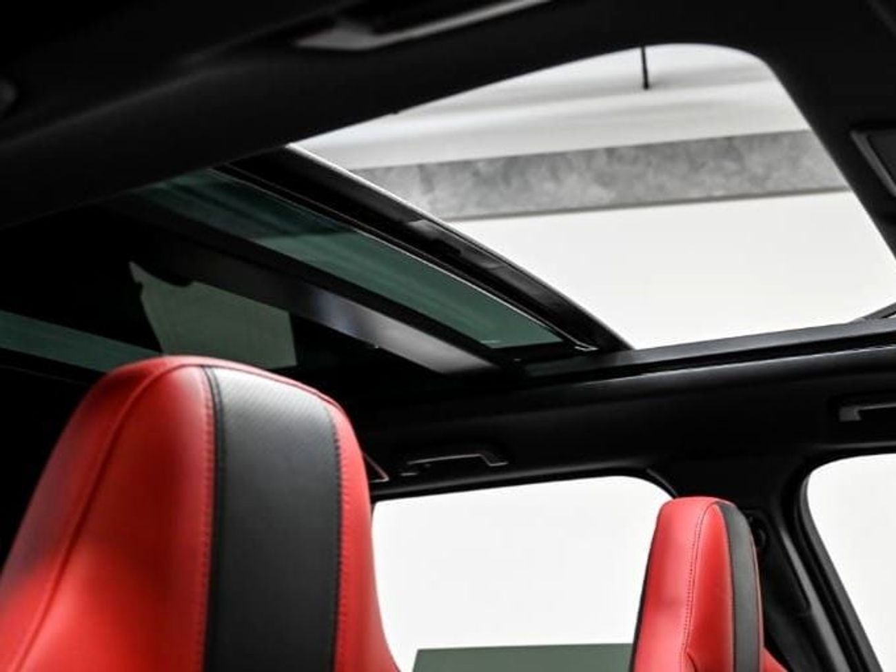 Land Rover Range Rover Sport SVR