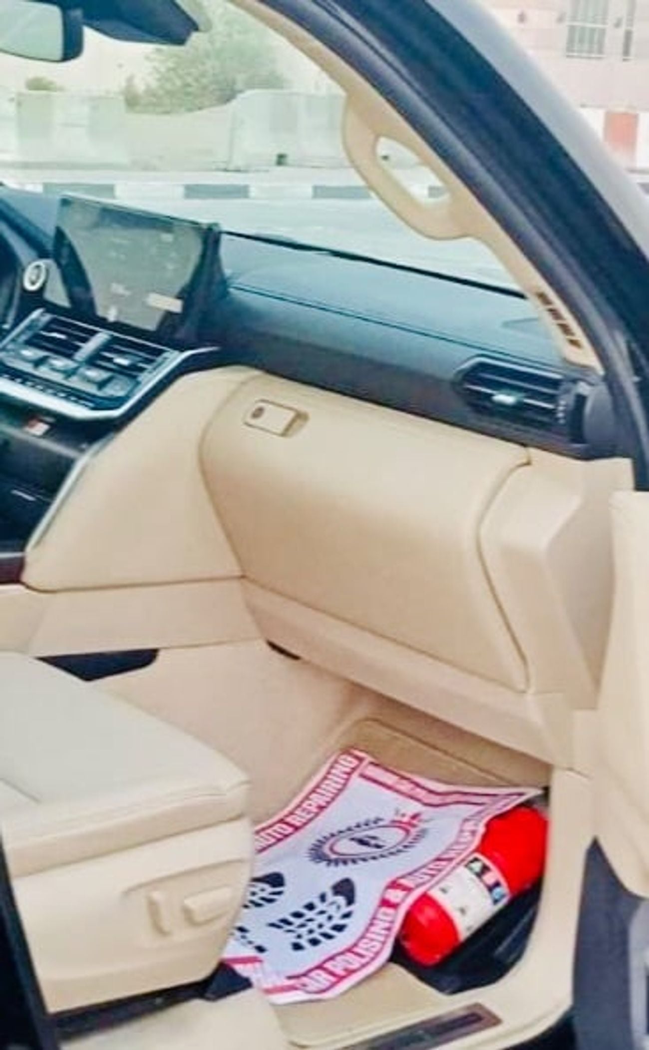 تويوتا لاند كروزر VXR