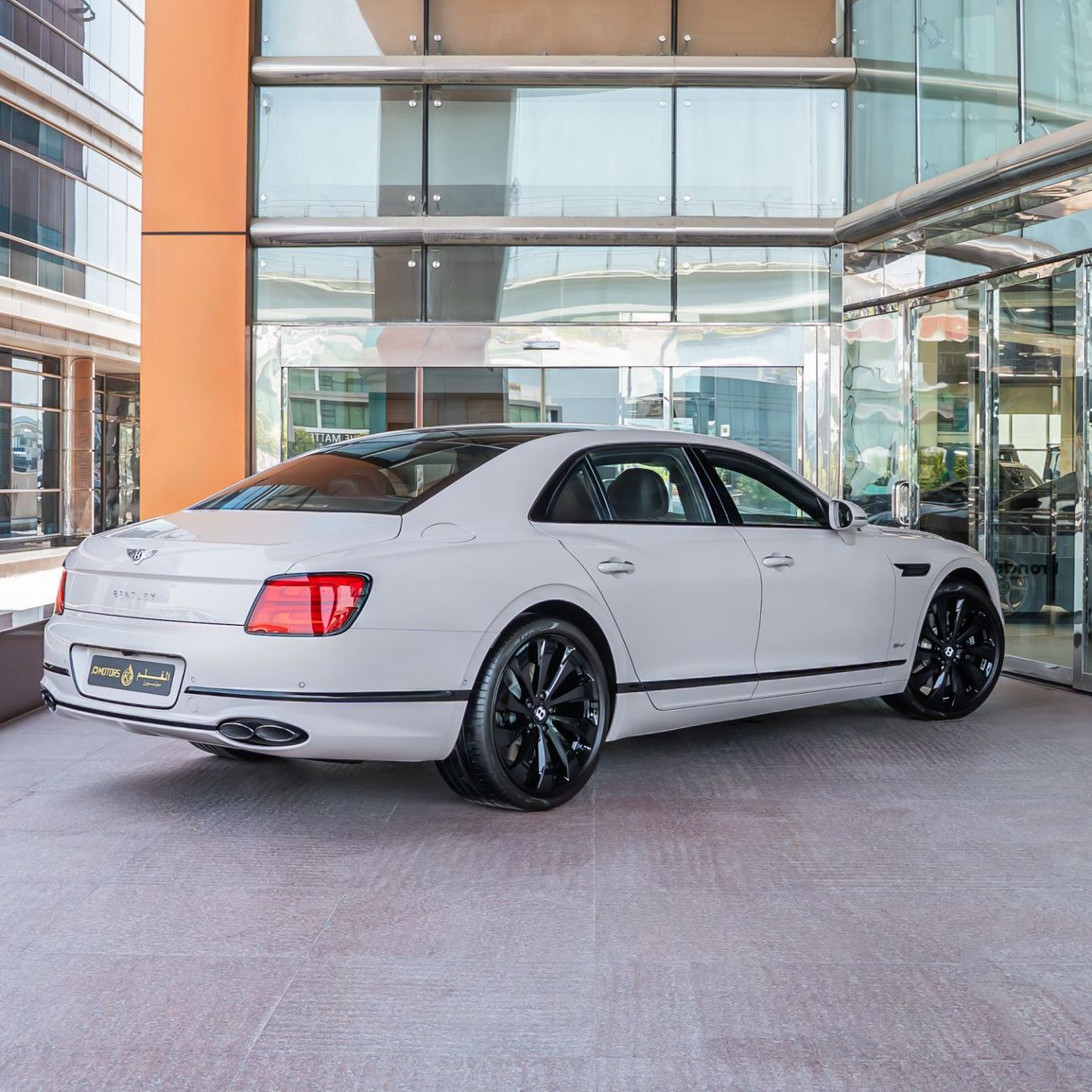 Bentley Flying Spur STANDARD HYBRID