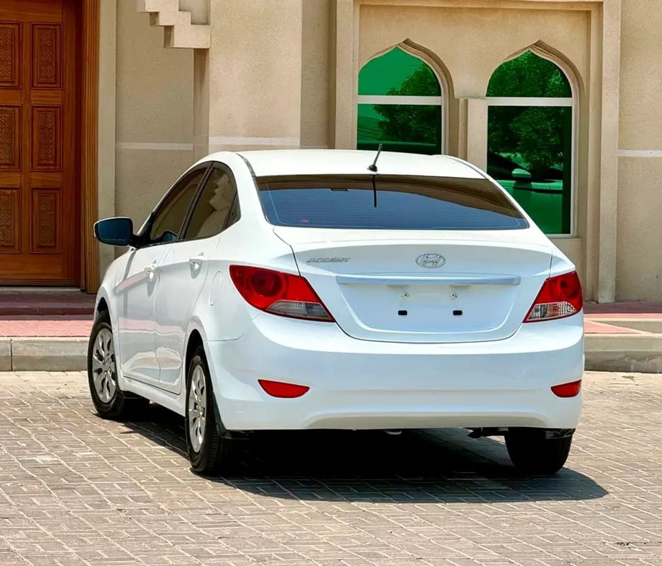 Hyundai Accent GCC Specs - Well Maintained