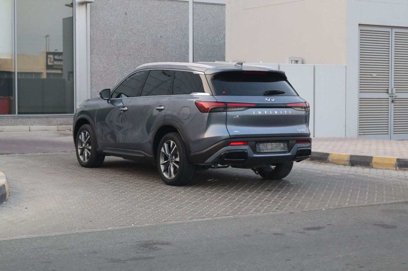 إنفينيتي QX60 لوكس