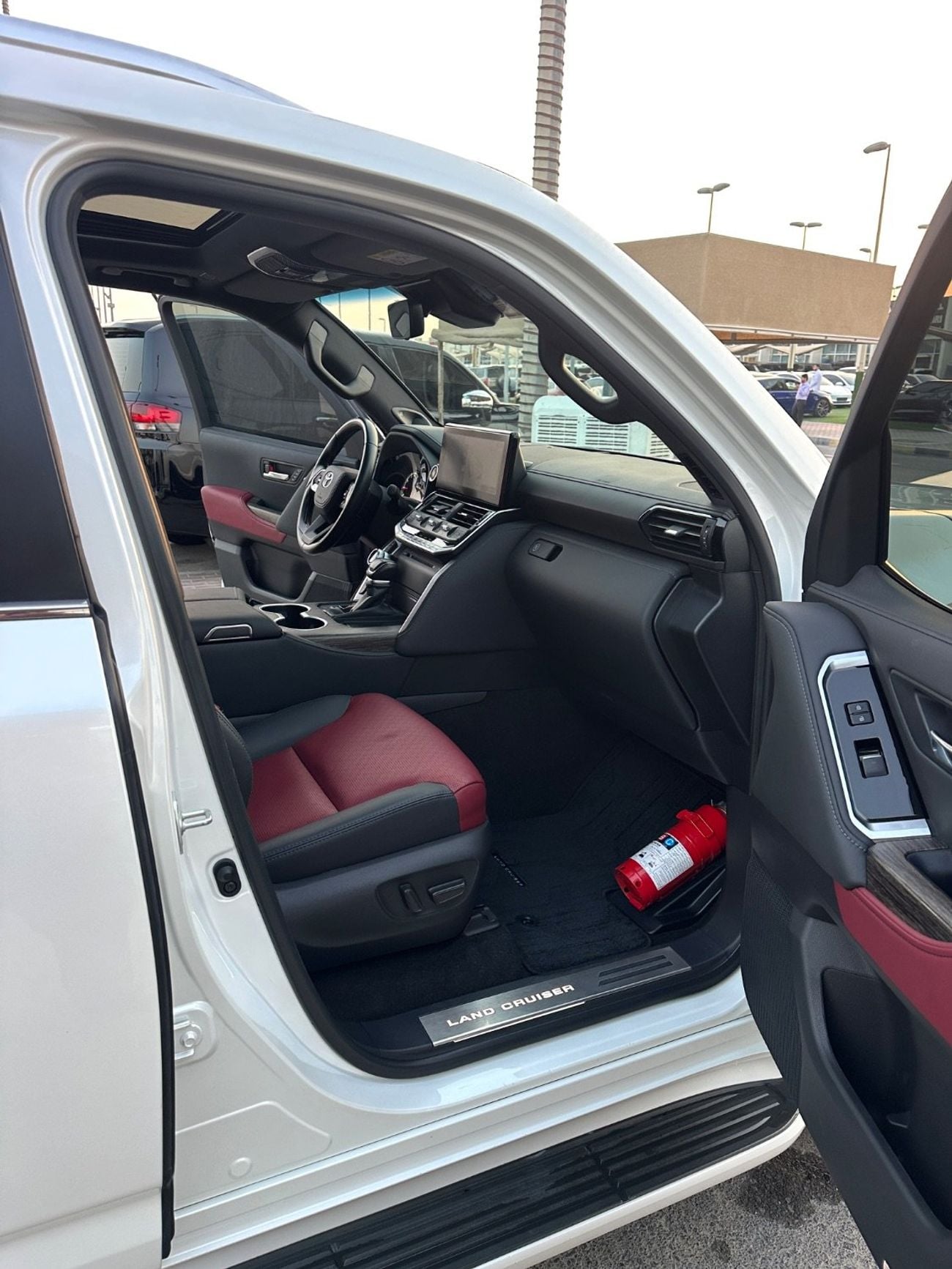 Toyota Land Cruiser VXR