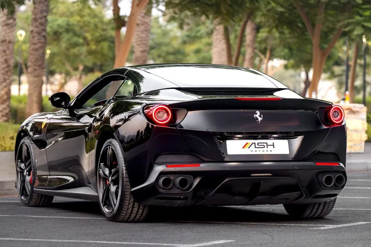 Ferrari Portofino STANDARD Japanese Spec | Full Carbon Interior Trim | 20,000 KM