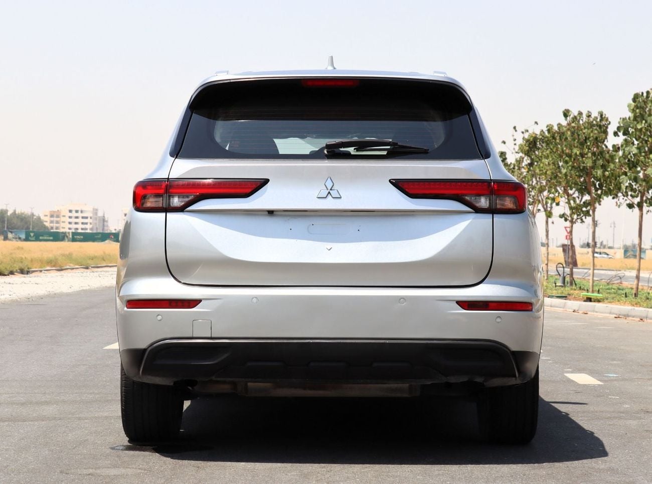 Mitsubishi Outlander GLX MIDLINE ACCIDENTS FREE - GCC - M LINE - ORIGINAL PAINT - PERFECT CONDITION INSIDE OUT