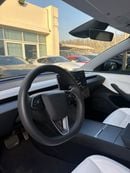 Tesla Model 3 LONG RANGE