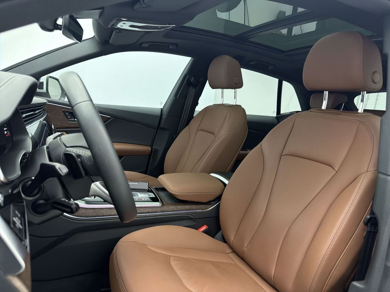 أودي Q8 55 TFSI quattro 340hp (Ref# 21253)