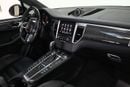 Porsche Macan TURBO 2017 Porsche Macan Turbo, Full Service History, Excellent Condition, GCC