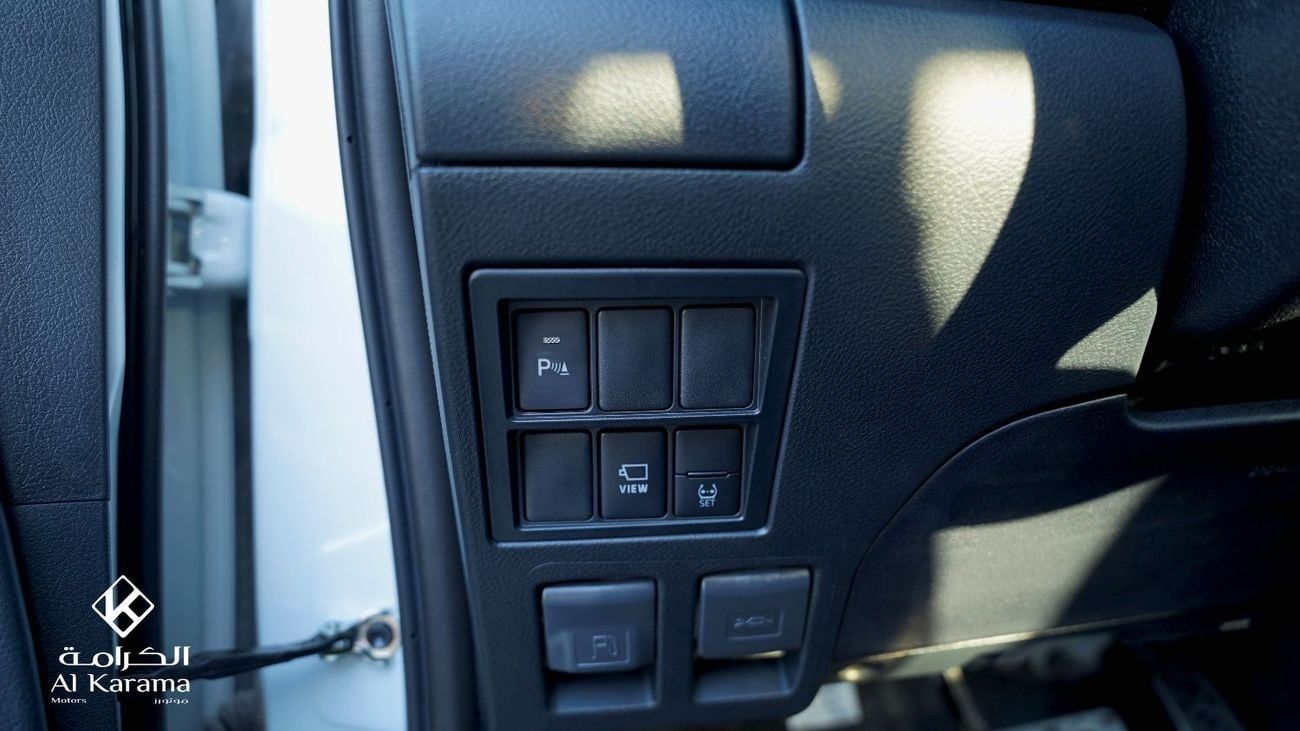 Toyota Hilux GR SPORT - 2.8L - GCC Specs with 360 Camera - Alloy Wheels - Wide Body