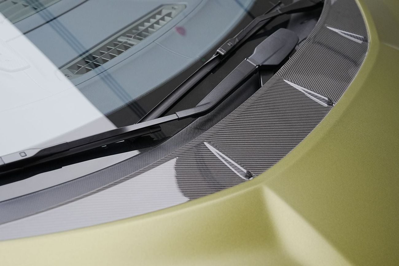 Lamborghini Revuelto STANDARD VERDE GEA, Sonus Faber Audio, Full Carbon Pack, Dealer Warr + Serv!!