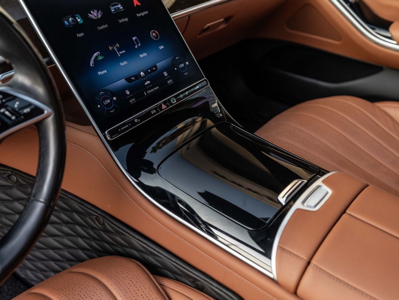 مرسيدس بنز S 500 4MATIC AMG Line