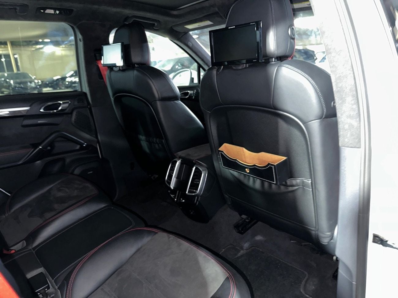 Porsche Cayenne GTS
