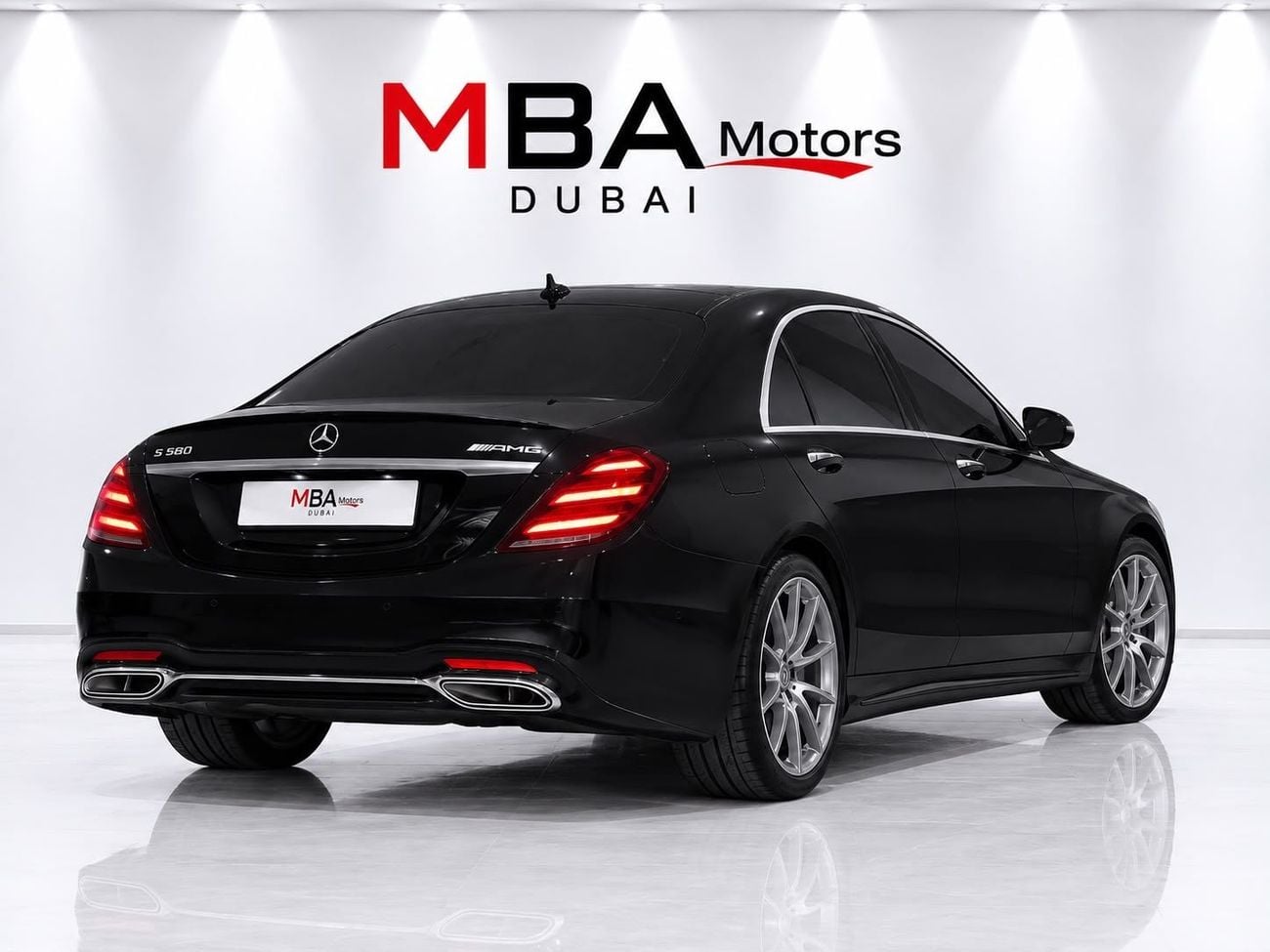 مرسيدس بنز S 560 STANDARD