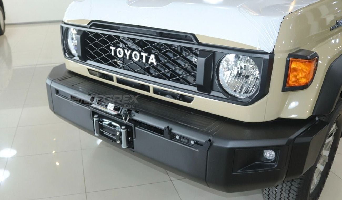 Toyota Land Cruiser 70 LC76 LX 4.0L Petrol 4WD 6-Speed Automatic . 2026 Model . For Export