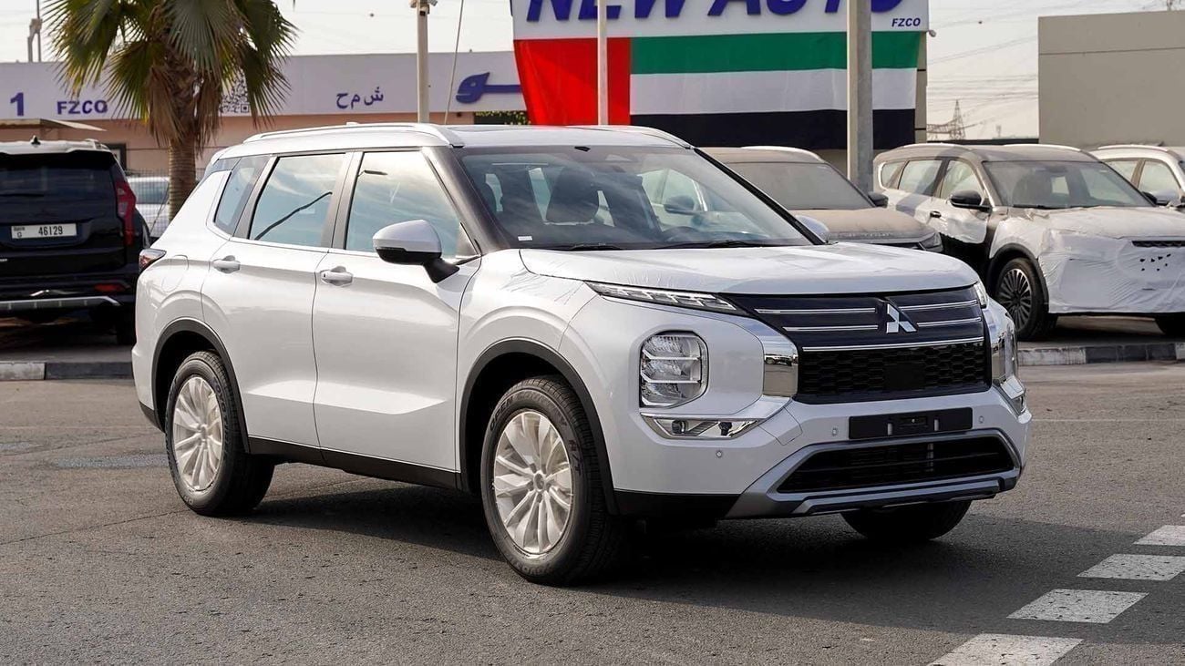 ميتسوبيشي آوتلاندر GLX MIDLINE جديد كلياً 2026 ميتسوبيشي أوتلاندر هاي لاين (GO3) 2.5 لتر | SUV بـ 7 مقاعد | مواصفات GCC