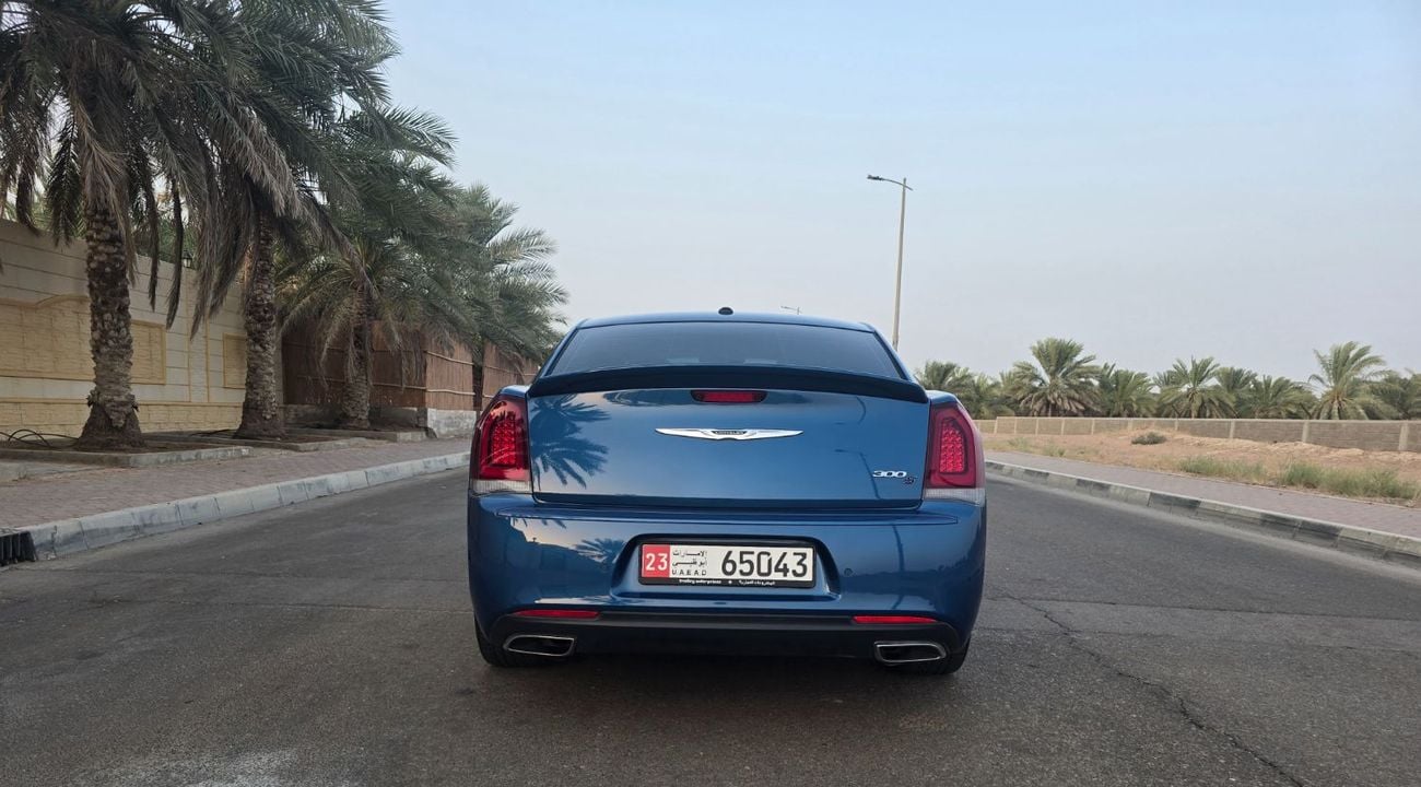 Chrysler 300s STANDARD