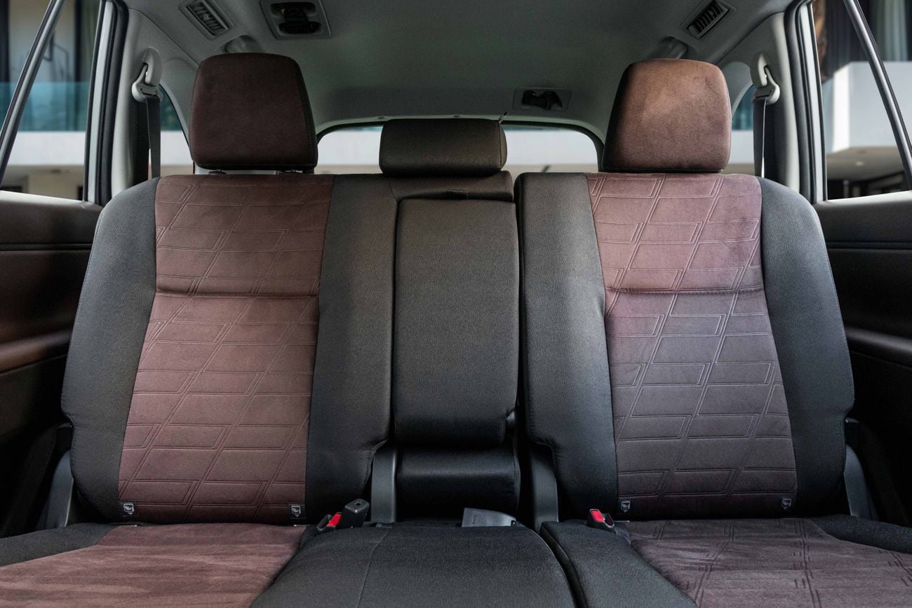 Toyota Innova HYCROSS Innova Hycross 7 Seater | 2,546 P.M | 0% Downpayment | TOYOTA WARRANTY