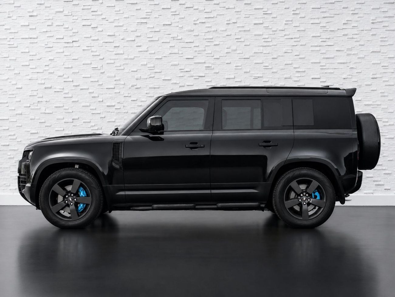 Land Rover Defender 110 HSE Land Rover Defender 110 2023 GCC specs