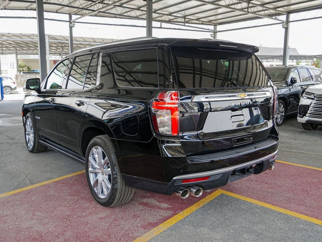 Chevrolet Tahoe HIGH COUNTRY 6.2L V8 PETROL VIP SEATS BRAND NEW 0KM