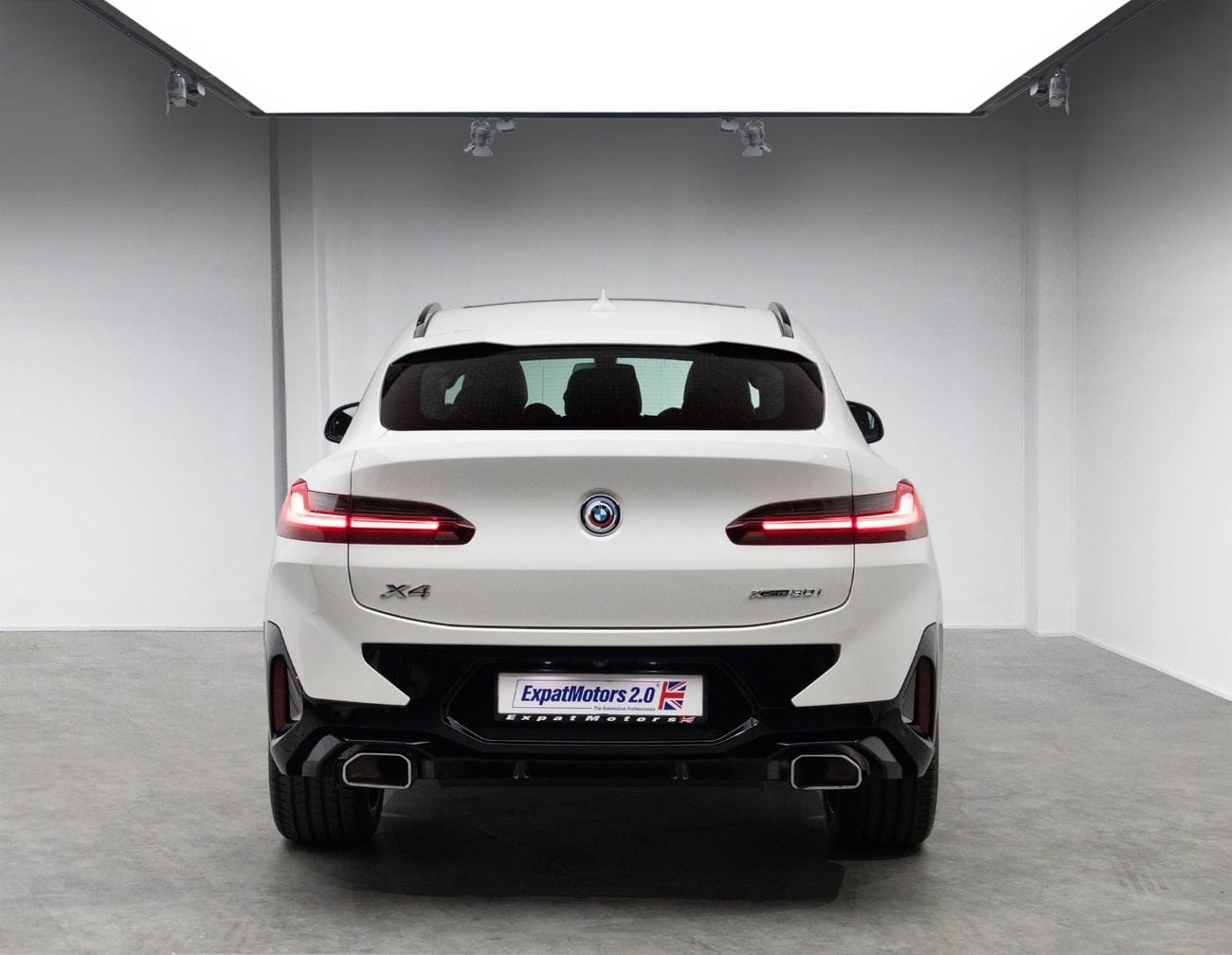 بي أم دبليو X4 XDRIVE30i LUXURY M SPORT PACKAGE