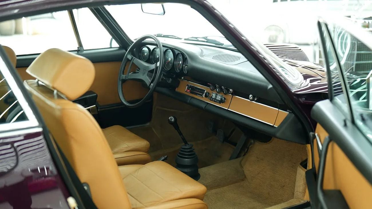 بورش 911 T | Classic European Spec | Air-Cooled Icon