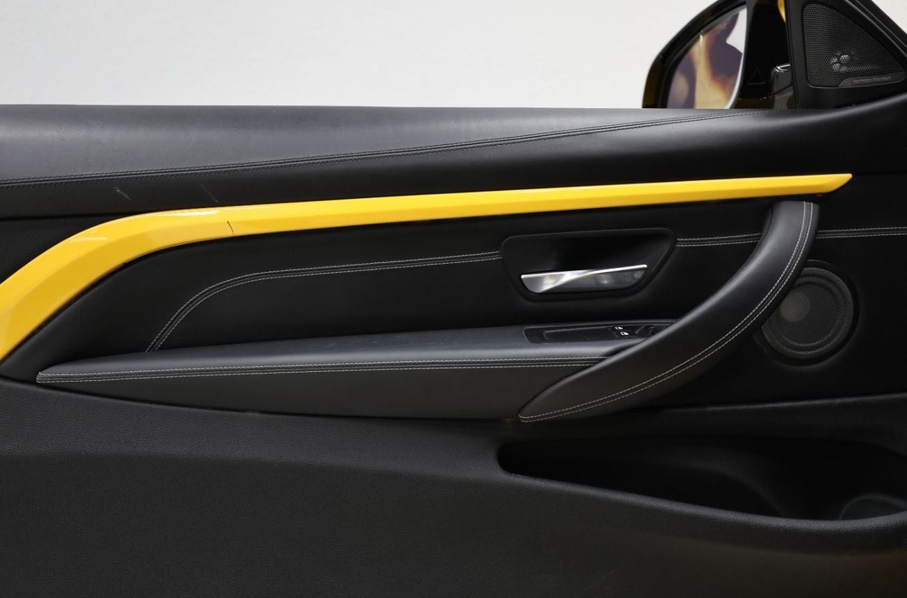 BMW M4 CS BMW M4 Coupe