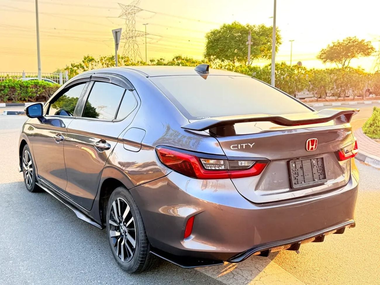 هوندا سيتي LX Sport GCC Specs