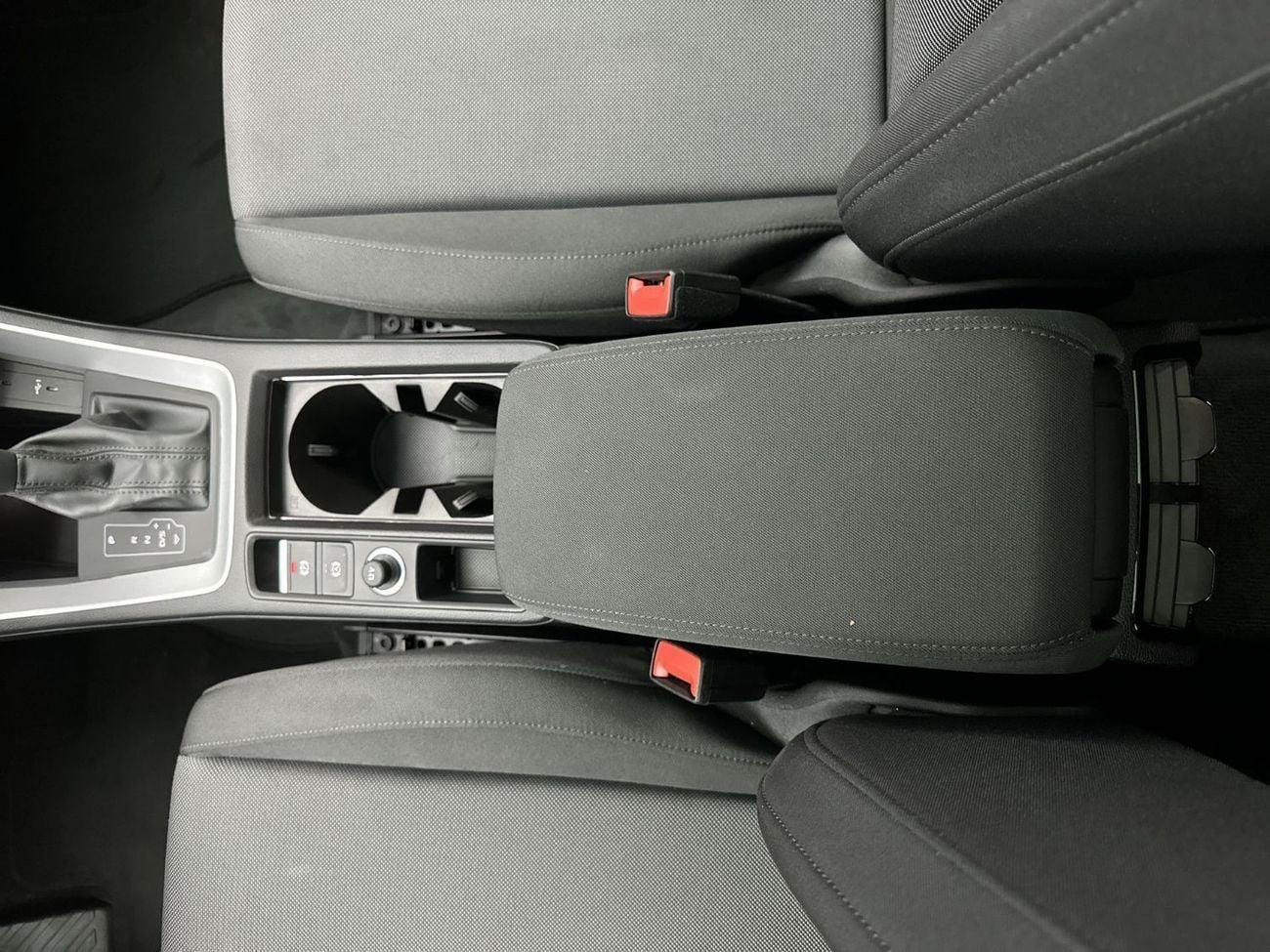 أودي Q5 Sportback 45 TFSI quattro 249hp (Ref# 07179)