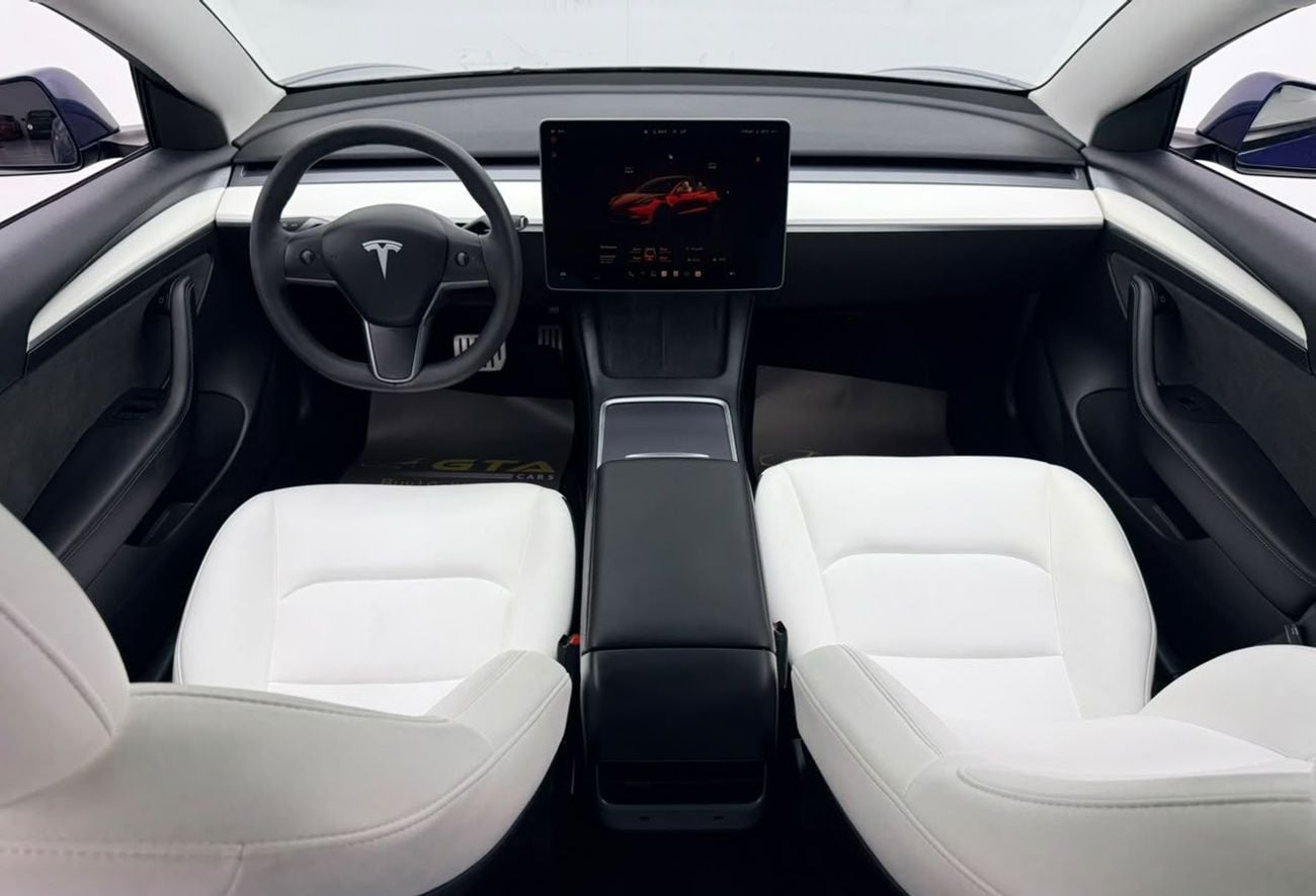 Tesla Model 3 PERFORMANCE 2023 Tesla Model 3 Performance, 2027 Tesla Warranty, Full Tesla Service History, Fully Loaded, GCC
