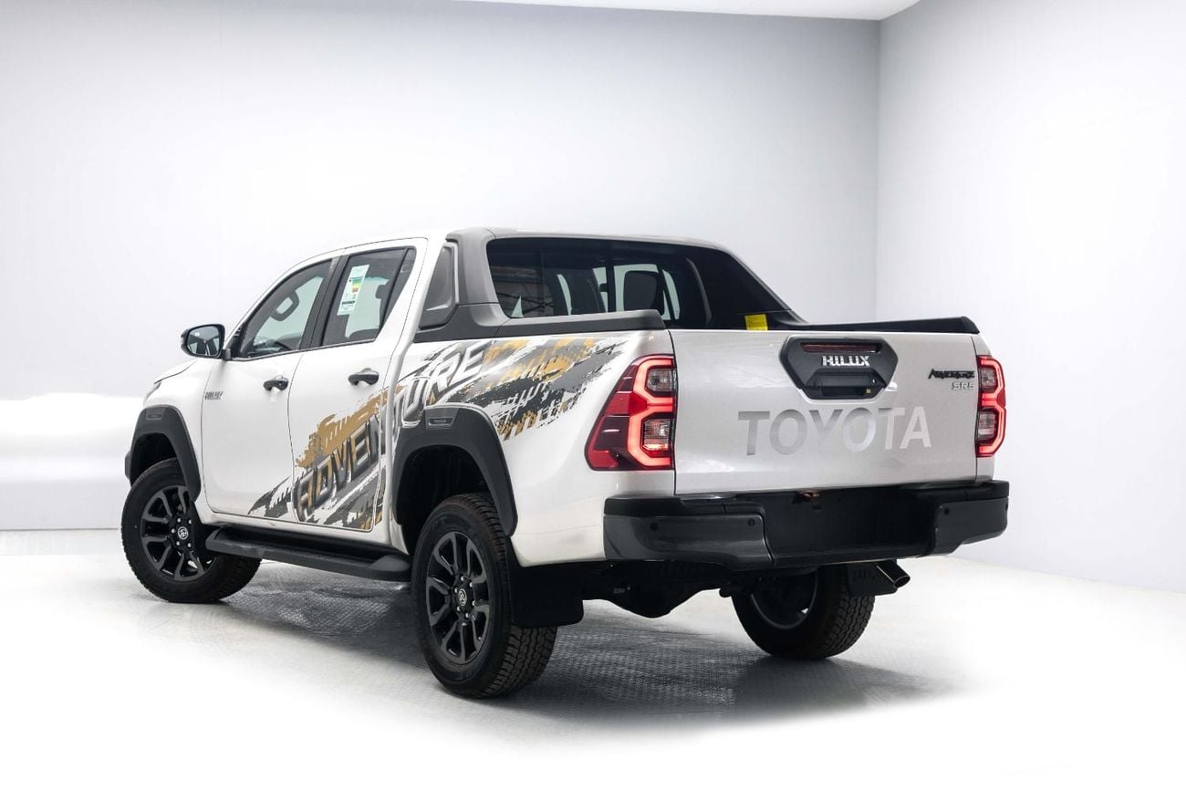 Toyota Hilux ADVENTURE Z 2.8L - PLATINUM WHITE PEAR INSIDE BLACK | EXPORT ONLY